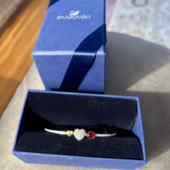 Swarovski Duo Heart Bangle Gold,Silver, Red Stone - Picture 3 of 7